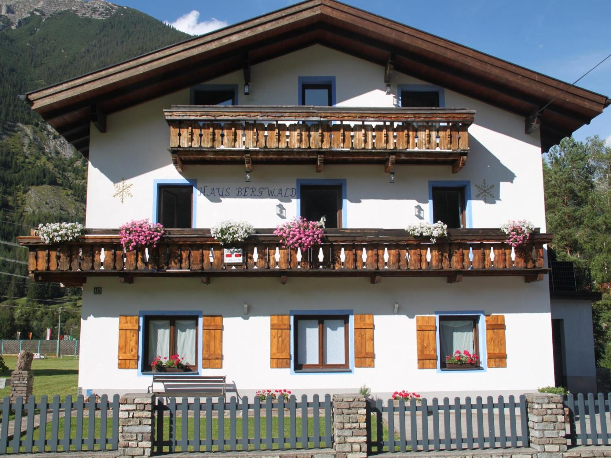 Apartment In Bichlbach With A Shared Sauna Buitenkant foto